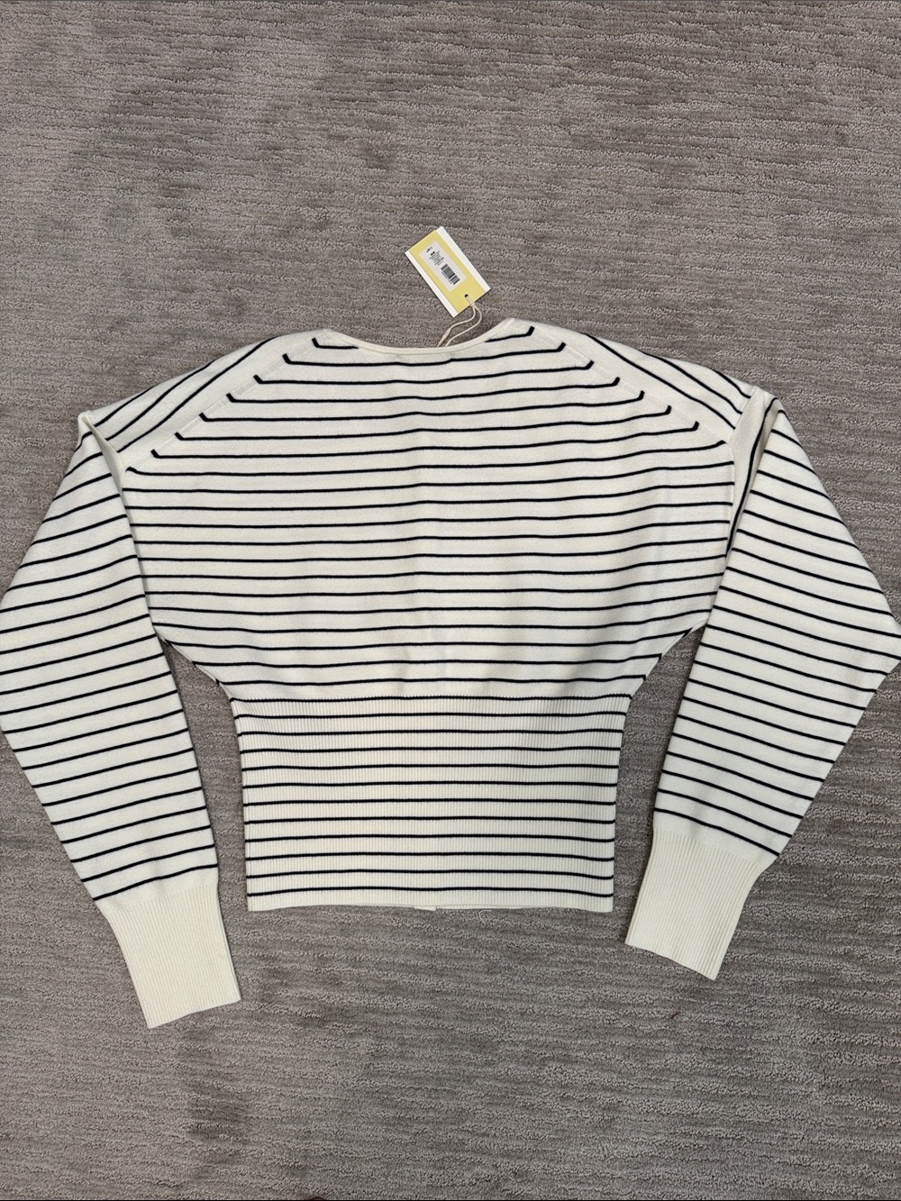 Aritzia Wilfred NWT Golightly Cardigan Light Birch/Admiral Size Medium - Picture 9 of 9